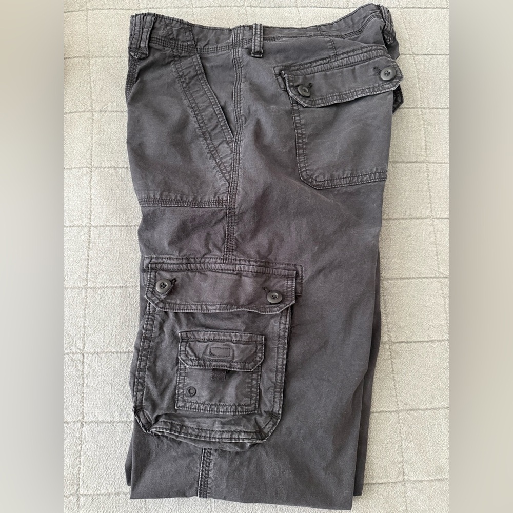 AE - Highrise Cargo Pants